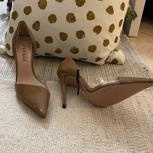 Uterque Shoes
